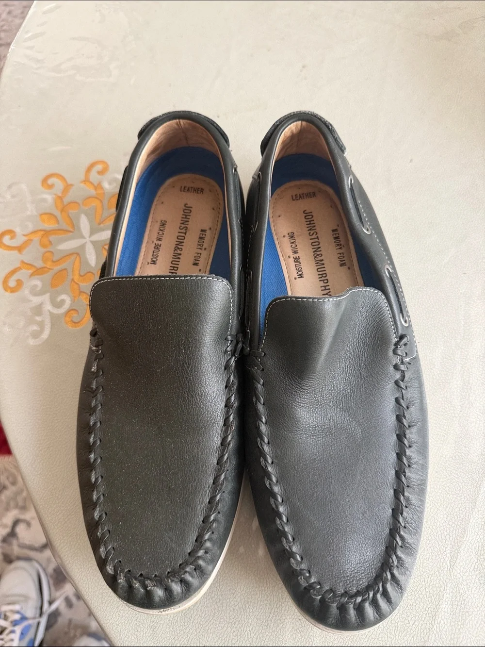 Johnston & Murphy Black Leather Slip-On Moccasin Loafers